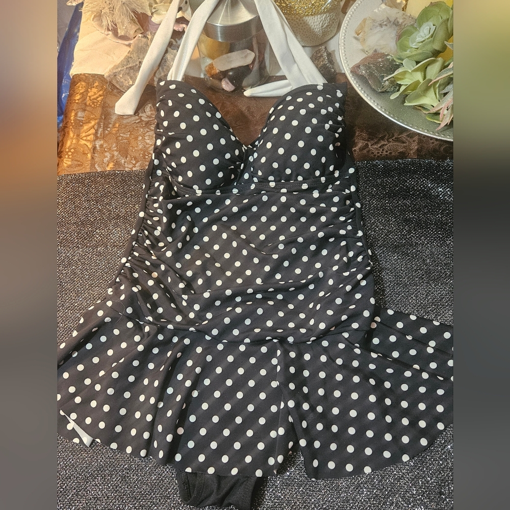 Chaps Black and White Polka Dot Swimsuit Nice EUC Size 10 - Picture 2 of 8